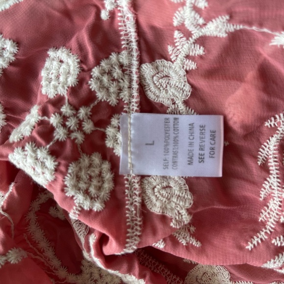 Wishlist Embroidered Cropped Tank - Size L - Picture 16 of 16